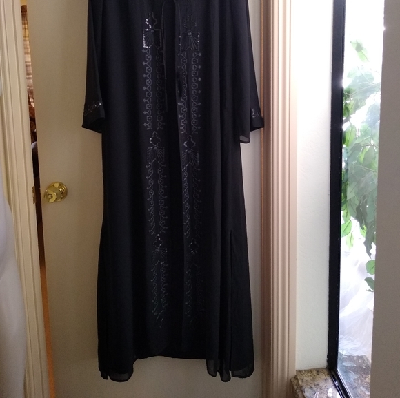 Chiraz lingerie - Picture 2 of 4